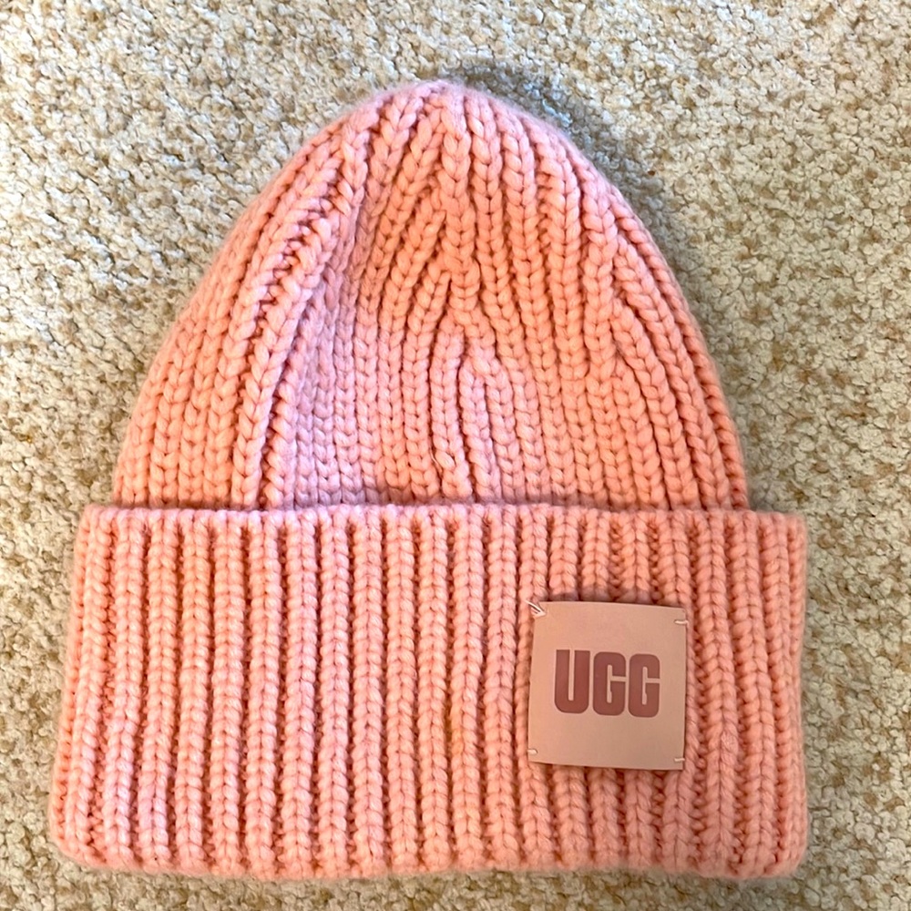 Ugg Women’s Pink Beanie